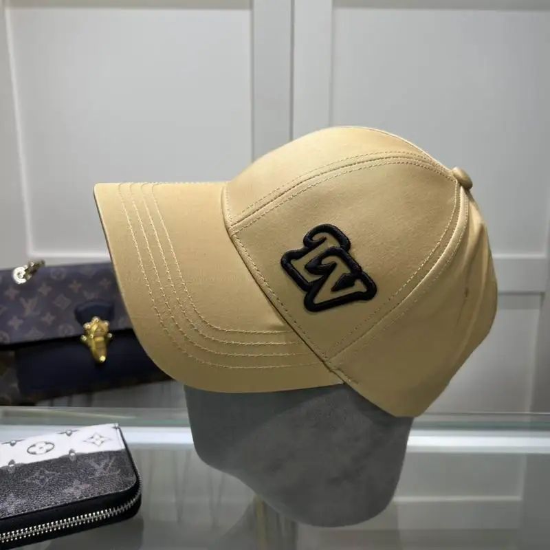 LV Cap 52 (6)